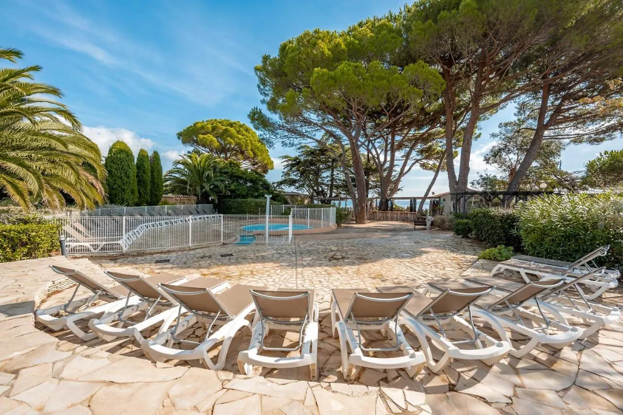 Residence Pierre & Vacances L'Anse De Pramousquier Le Lavandou 3*,